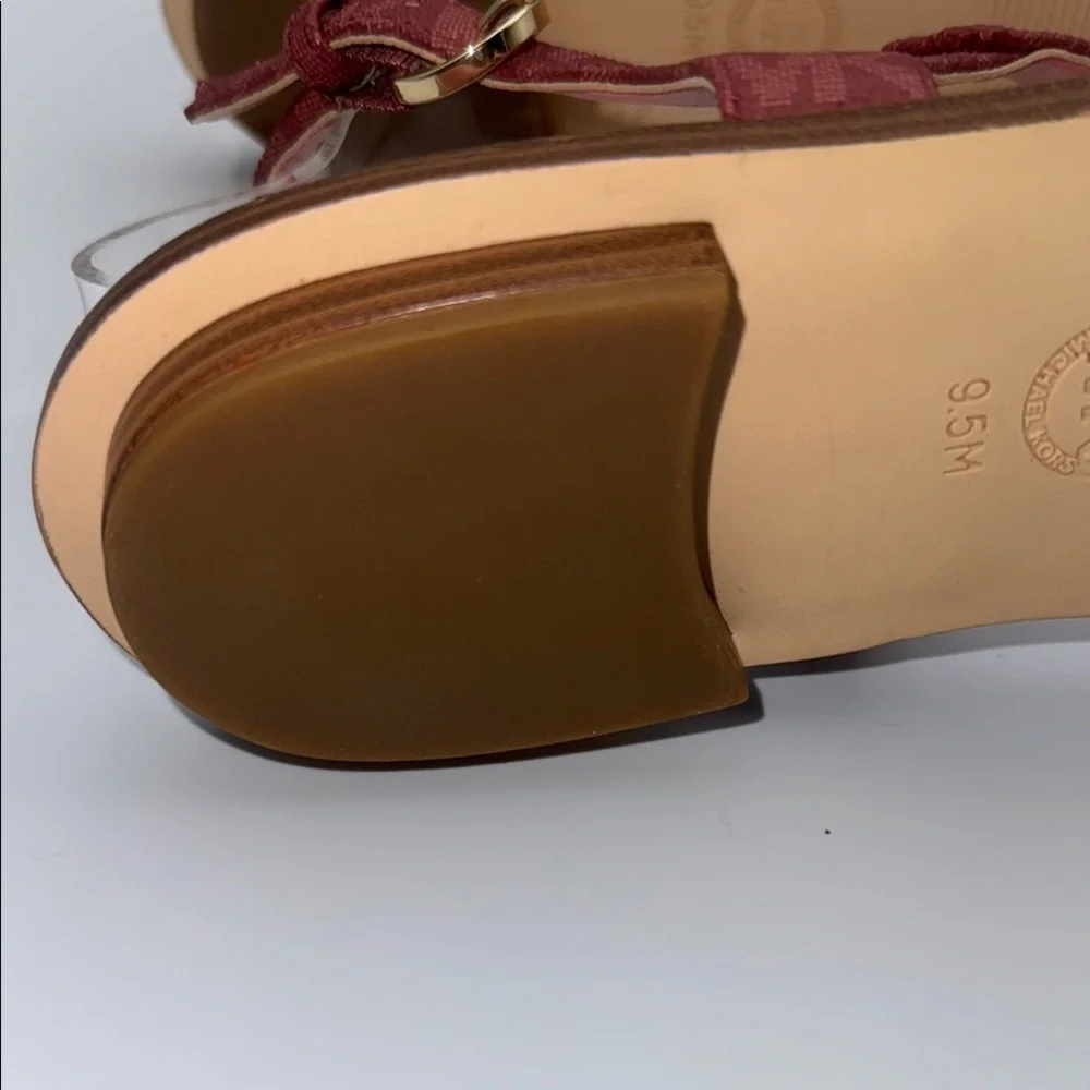 Michael‎ Kors Pink and Gold Sandals with T-Strap Design